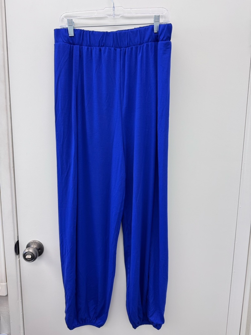 Zenana Outfitters Plus-Size Elastic Waist Royal Blue (open-leg) Joggers Size 1X - Picture 2 of 5